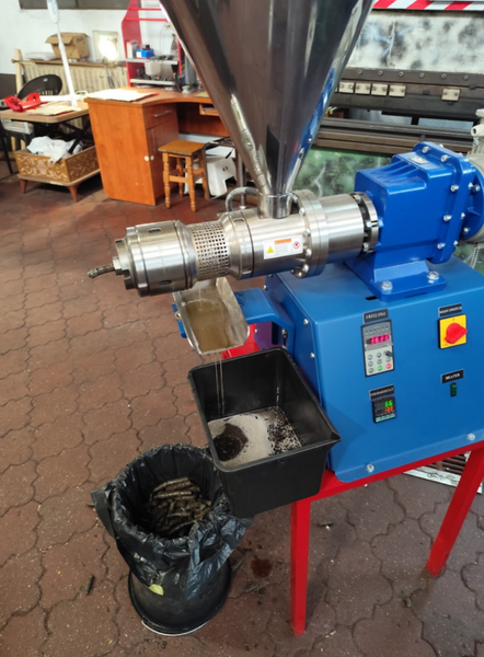 Presa ulei 220V, 2.2kW putere